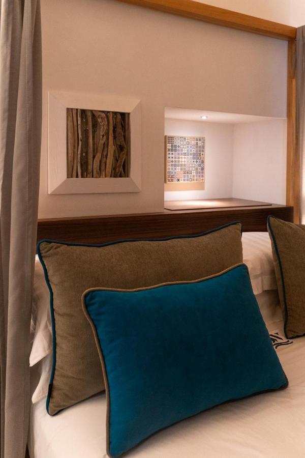 B-Welcome Rooms Of Charme E Relax Polignano a Mare Exterior photo
