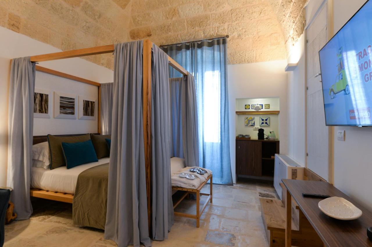B-Welcome Rooms Of Charme E Relax Polignano a Mare Exterior photo