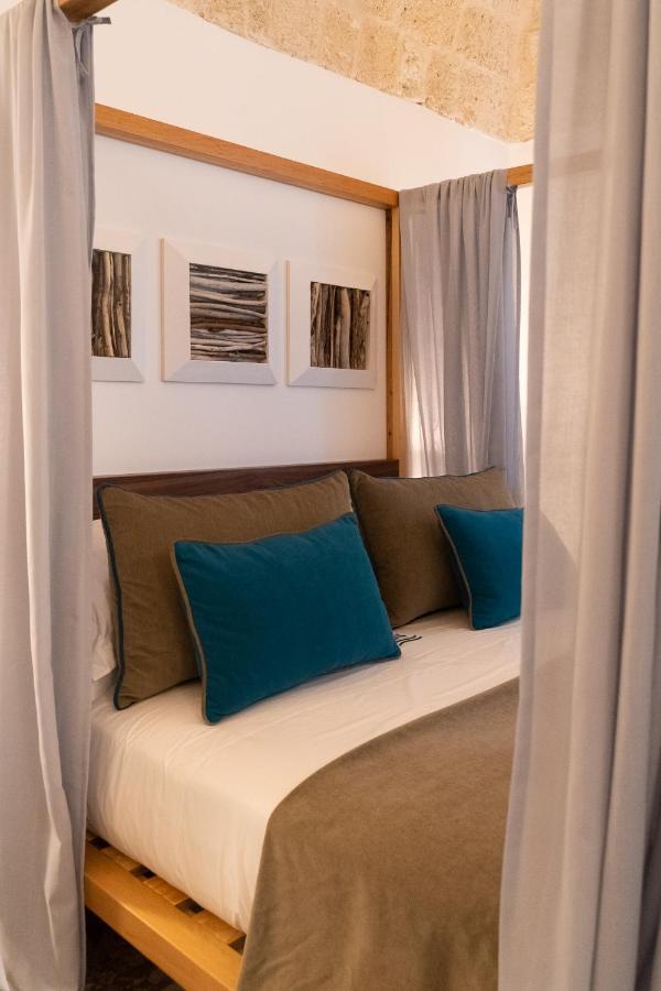 B-Welcome Rooms Of Charme E Relax Polignano a Mare Exterior photo